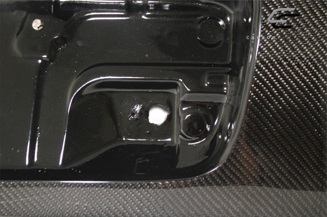 Trunks 102877 Carbon Creations
