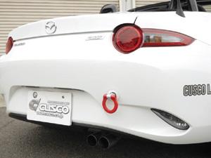Tow Hooks CUS429 017 R Cusco